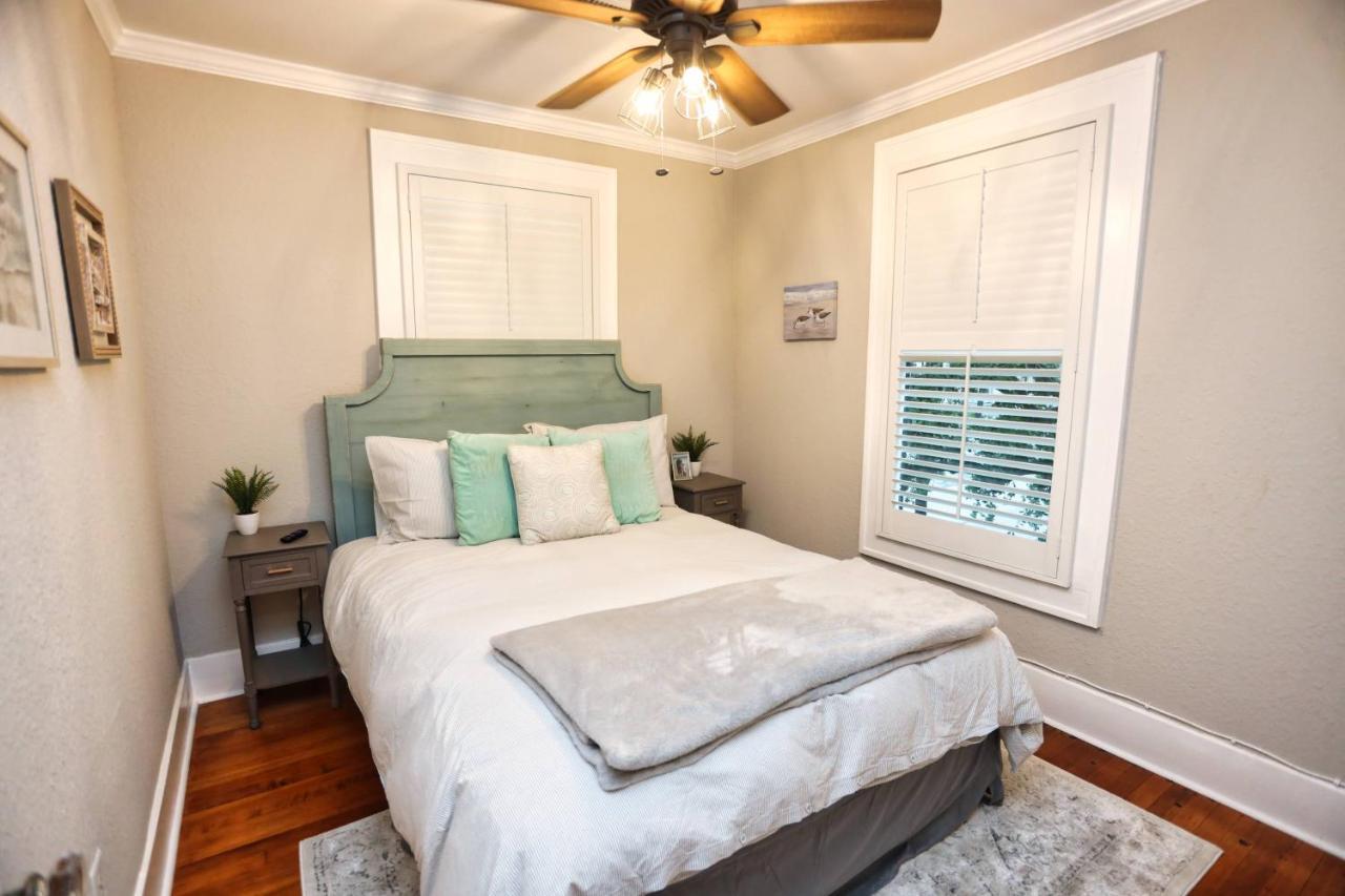 Historic Home Family Friendly Close To Seawall Galveston Extérieur photo