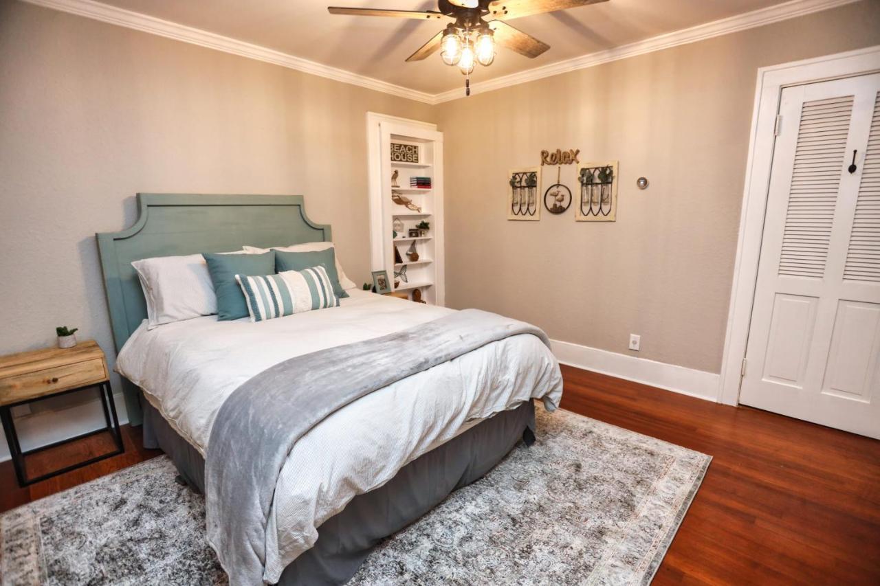 Historic Home Family Friendly Close To Seawall Galveston Extérieur photo