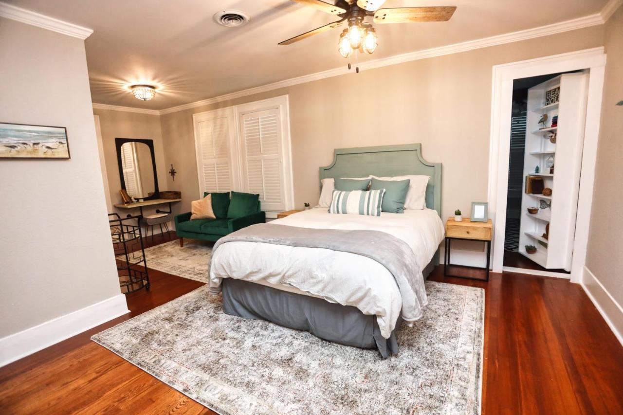 Historic Home Family Friendly Close To Seawall Galveston Extérieur photo