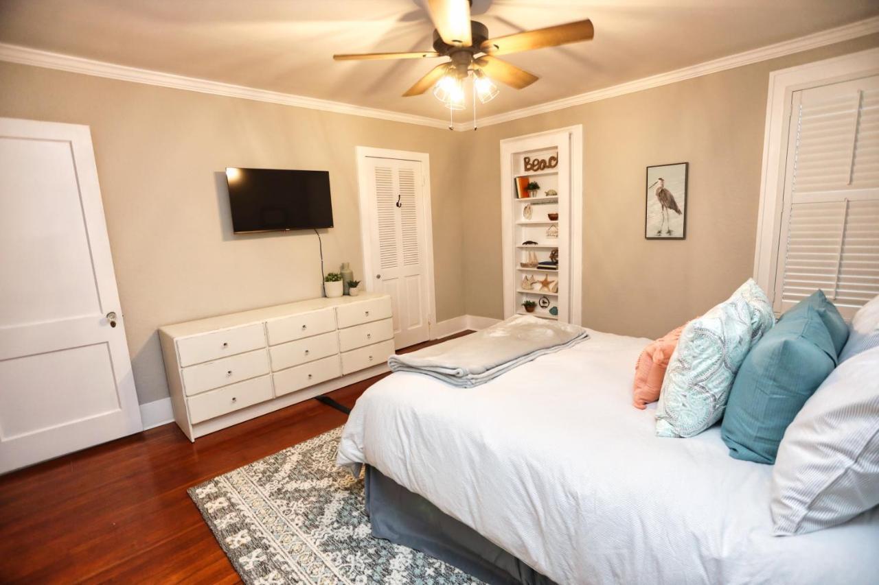 Historic Home Family Friendly Close To Seawall Galveston Extérieur photo